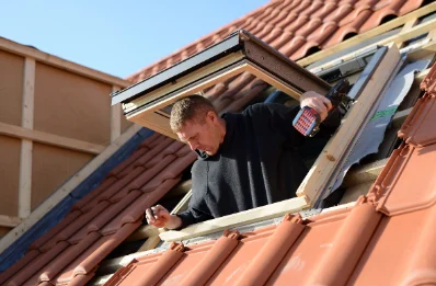 Pose de fenêtres de toit Velux à Chaumot